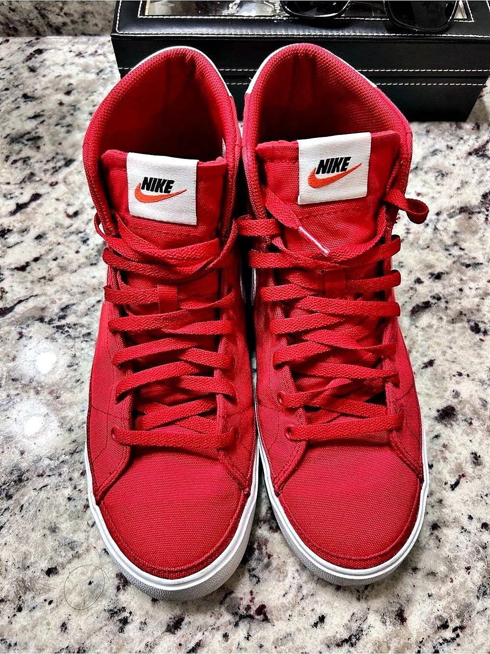 Nike Manor Mid Red White Sneakers